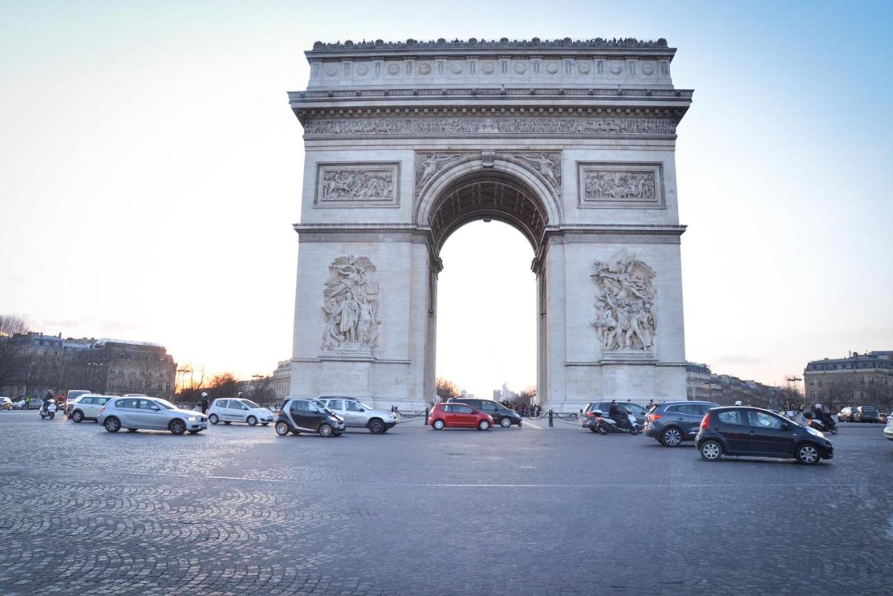Champs Elysees 2 Paris Exterior photo